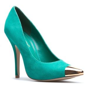 Unworn Shoe Dazzle Pumps- Suede Teal (Size 6.5)